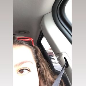 Meet your Posher, Angelina